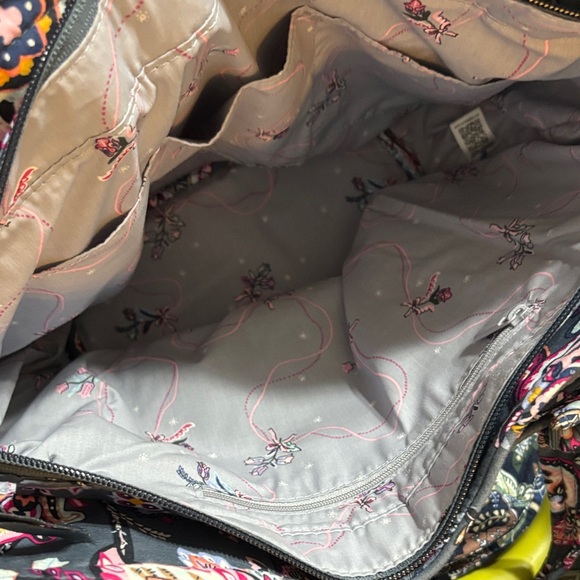 Vera Bradley Glenna Sachel Floral Quilted Tote Bag in Felicity Paisley Pattern - Picture 7 of 8
